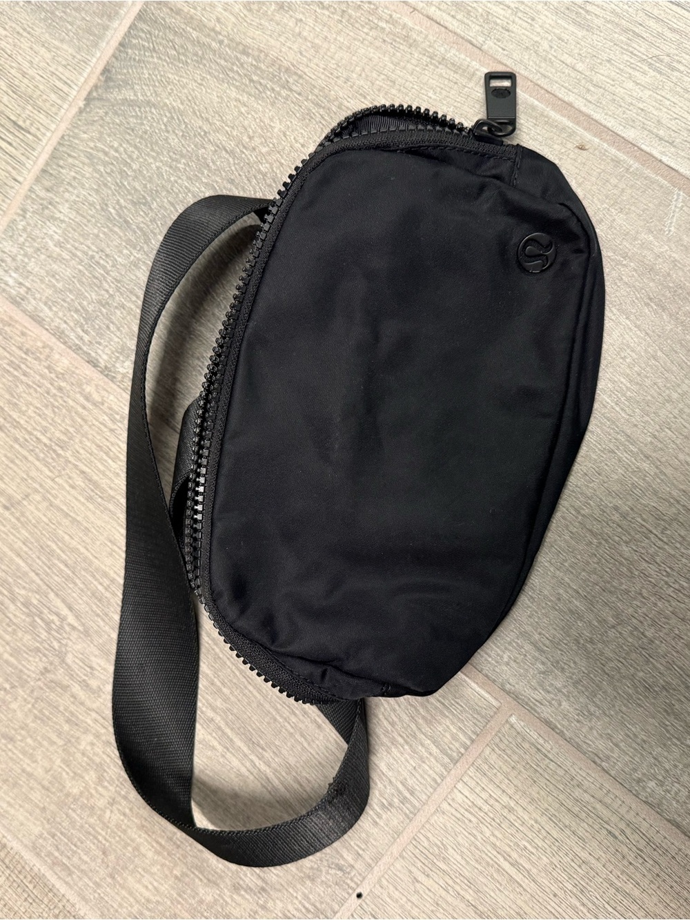 lululemon athletica Black Belt Bag